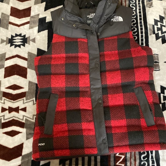 The North Face Puffer Womens - Picture 4 of 4